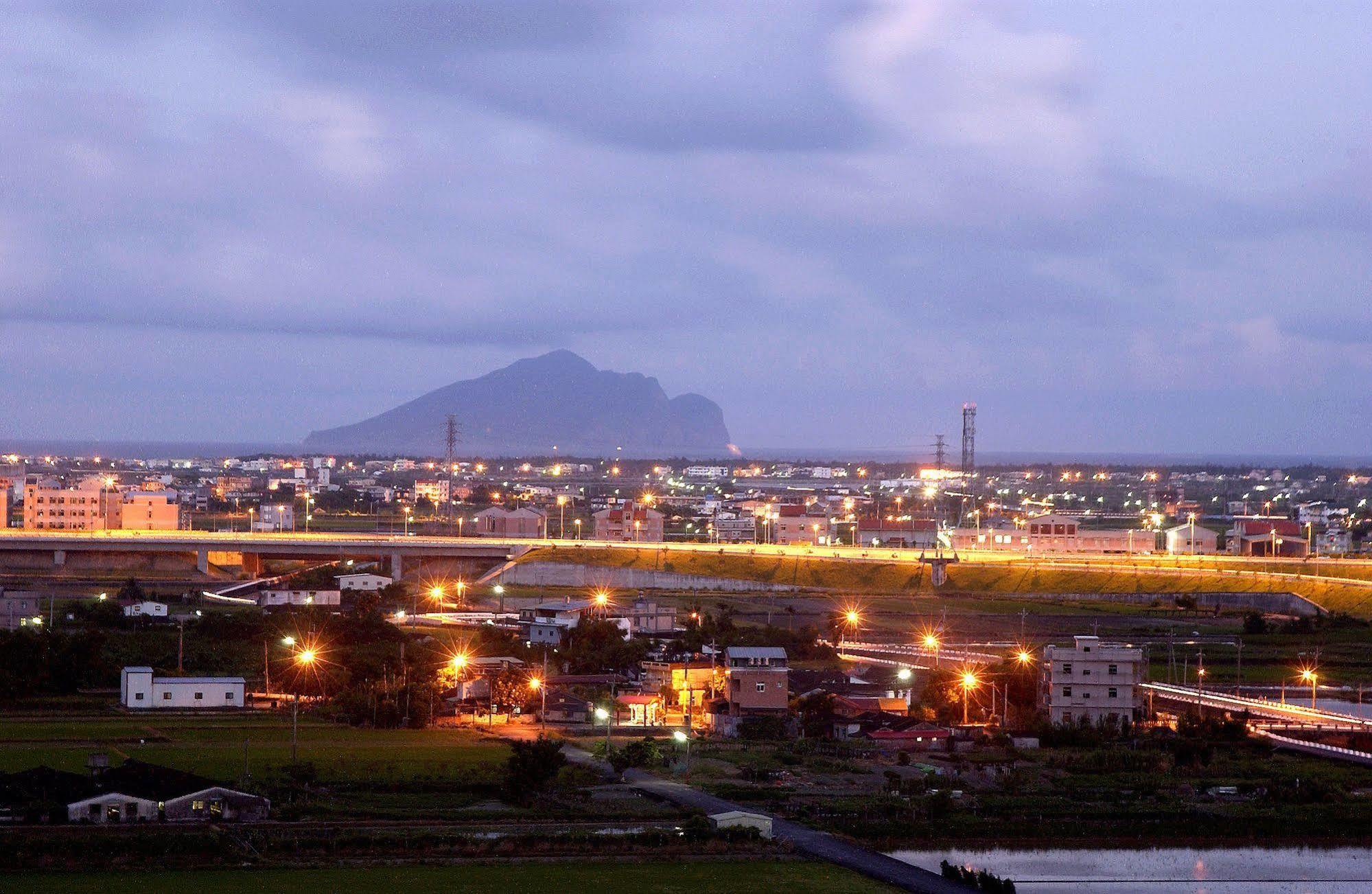 Sun Spring Resort Yilan Buitenkant foto
